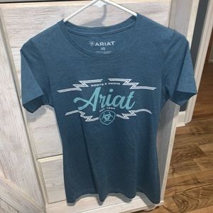 Womens Ariat Tshirt size xsmall